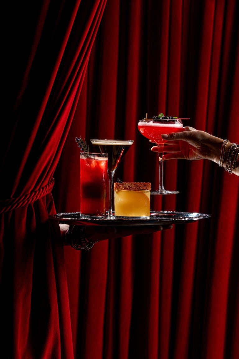 SalvageCity-01249-3- drinks